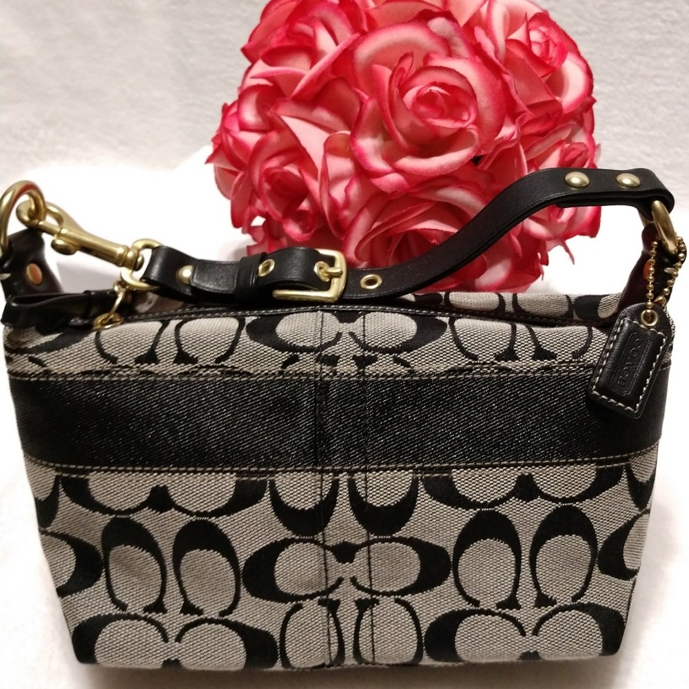 Authentic Coach clutch